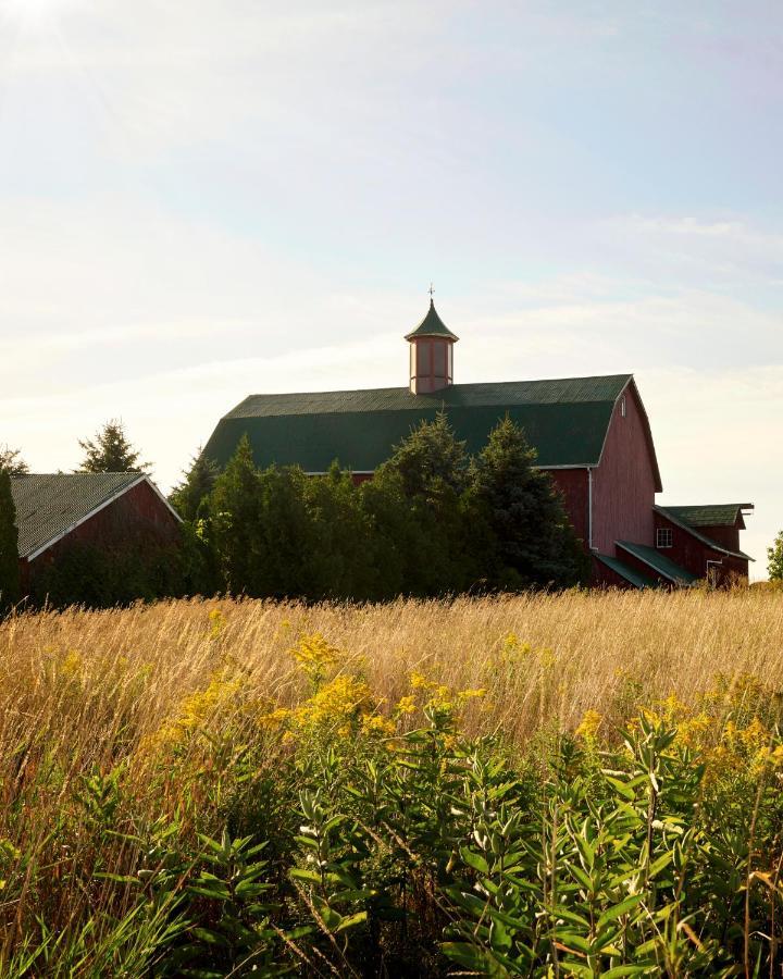 The Eddie Hotel And Farm Bloomfield Экстерьер фото